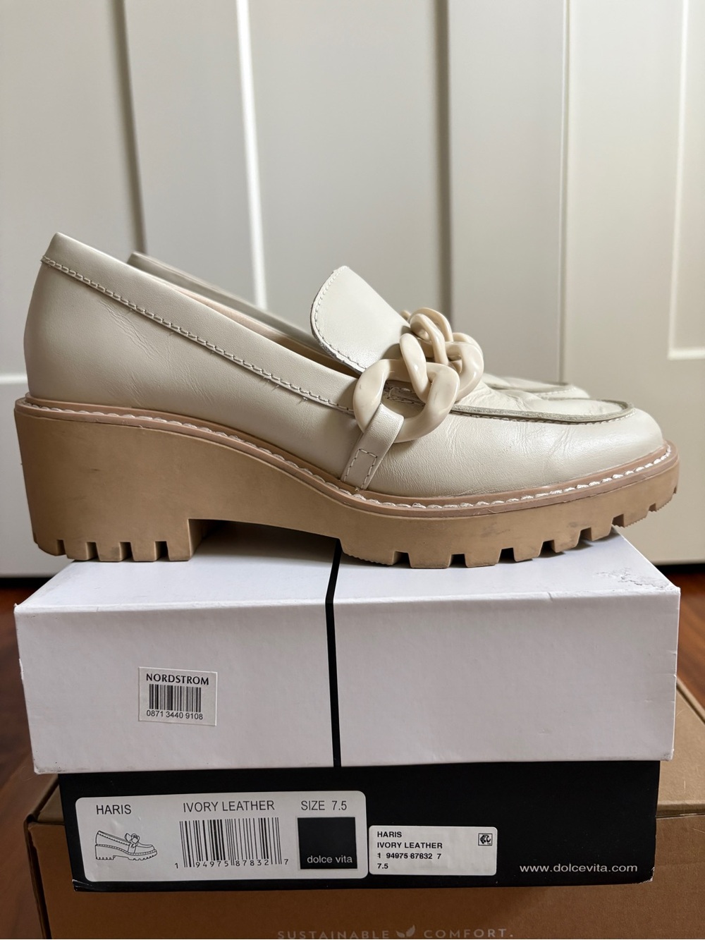 Dolce Vita Ivory Chain-Detail Lug Sole Loafer